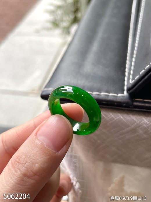 老坑帝王绿扳指【5062204】圈口15。具体价格微信咨询 商品图5
