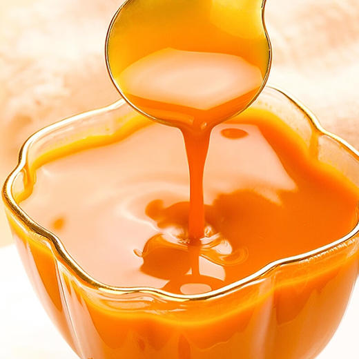 沙棘原浆，6盒装（60小袋），纯鲜果冷榨，配料只有沙棘果，富含多种营养成分与活性物质，鲜果酸味鲜爽、口感细腻柔滑、自然浓稠，果香浓郁，还可搭配蜂蜜、牛奶、麦片粥等食用M 商品图0