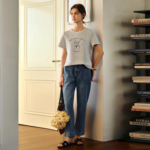 
OLrain欧芮儿灰色美式圆领T恤女夏季2025年新款字母印花休闲上衣 商品图3