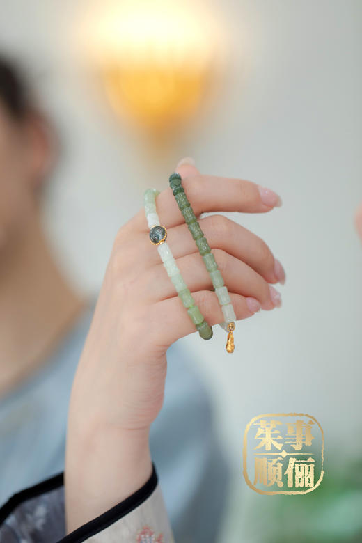 【茱事顺俪】18K黄金和田玉竹节手链 商品图13