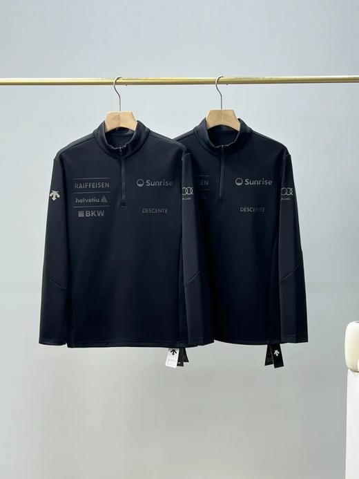 D桑特高山滑雪队奥迪合作联名款半高领卫衣 商品图3