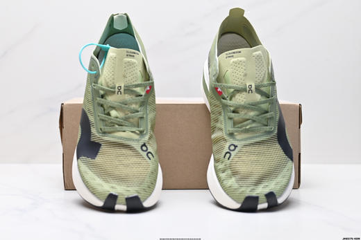 昂跑On Cloudboom Strike休闲减震跑步鞋3ME30480256男女鞋 商品图6
