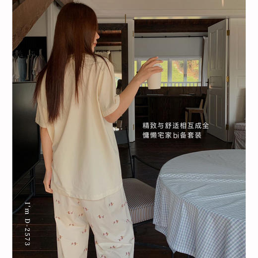 冰丝般细腻滑爽！春夏新款ins腊肠狗印花冰瓷懒宅衣 宽松休闲圆领家居服短袖长裤套装 商品图3