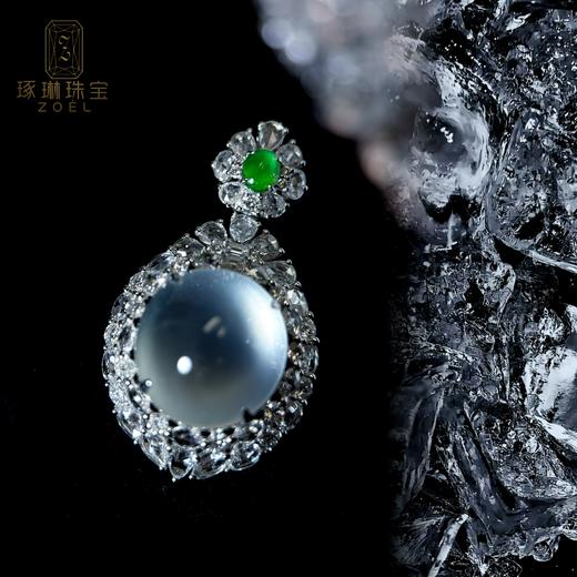 琢琳珠宝18K金翡翠「一捧月光」白冰蛋面吊坠 商品图0