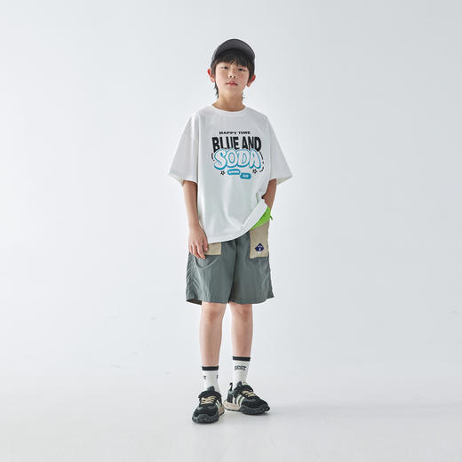 蓝汽水25年夏季新款男童纯色字母印花T恤抗菌凉感亲子款短袖 商品图3