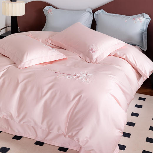 【多样屋专柜】多样屋花汐/粉-贡缎全棉四件套新款床上用品床单被套 商品图1