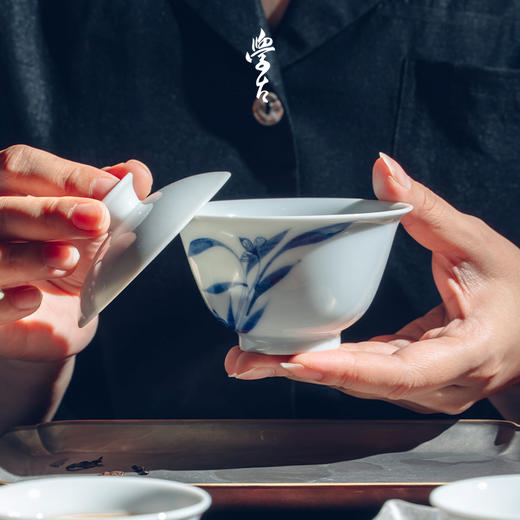 娜家兰花沁香盖碗 商品图5