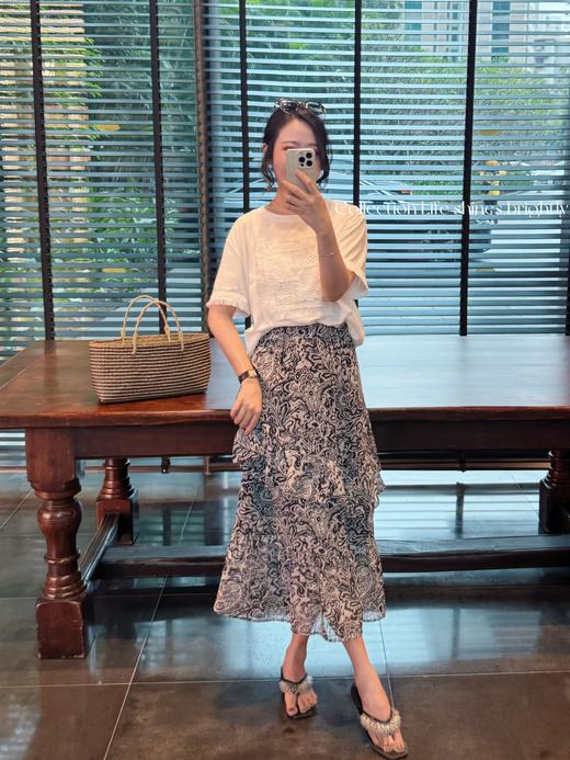 生活闪闪发光 | 游牧风情裙 佩斯利图案提花雪纺面料半身裙 黑白花色 商品图2