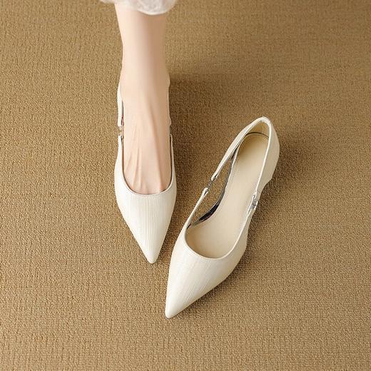 【预售5天】压花头层羊皮中低跟凉鞋女尖头异型镂空跟单鞋DB&M6297 商品图2