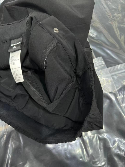 原单正品凯乐石 t9-x 系列 速干多功能短裤 

S M L XL XXL 黑灰双色 

刺绣logo 快干面料 隐藏式松紧腰带 

多口袋拉链设计 商品图7