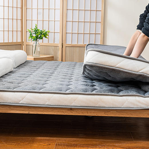 多喜爱 优享乳胶椰棕护脊床垫（(白/灰) 【泰国乳胶】【3E椰棕】【3D定型】【五层结构不塌陷】【脱糖工艺】【针织面料】双重体验呵护脊椎 商品图5