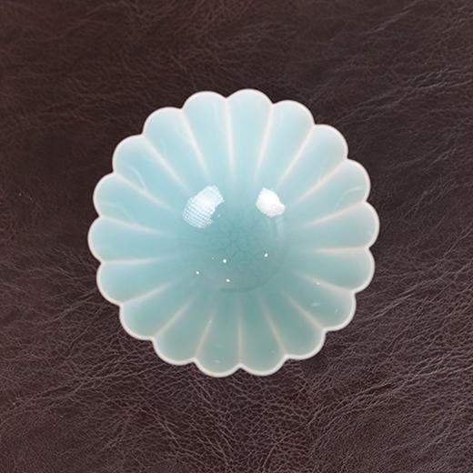 【龙泉青瓷】范妙捷菊瓣杯 商品图1