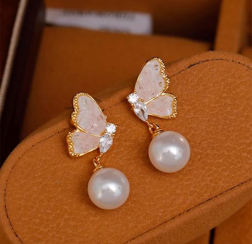 自留翩翩起舞水晶蝴蝶925银脱敏珍珠耳环 商品图0