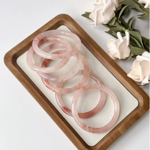 金丝玉桃花酿美人镯 ｜桃花灼灼斗春芳，一见如镯满目光【3-7天左右发货】 商品图11