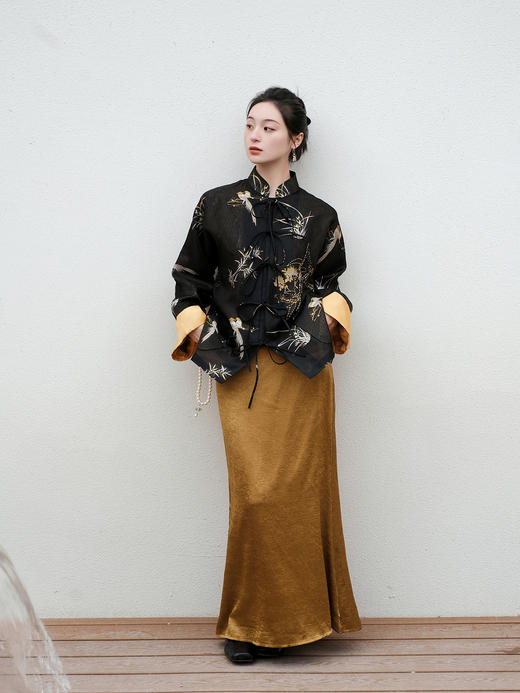 廷前观棠 | 褶皱醋酸缎半身裙(松紧腰) 商品图3