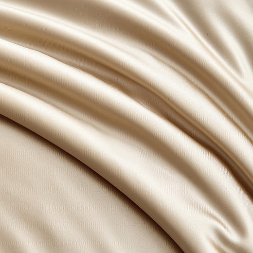 多喜爱 冰感柔光缎夏薄被芯/空调被 深蓝迷境/粉霞绮梦/流金时光/静谧雅意【柔】【滑】【润】【礼盒包装】 冰肌被 冰感柔光缎夏薄被 一触即凉 贴肤透气 吸湿速干 进口醋酯纤维 商品图1