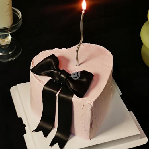 『心形蛋糕』高级黑色蝴蝶结女神生日蛋糕 商品图0