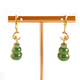 【天然正品】AU750黄金镶钻镶天然葫芦造型碧玉猫眼耳坠42.9*11.8*5.9MM（皆取最大值）女士现售价：2480！260325NJS37