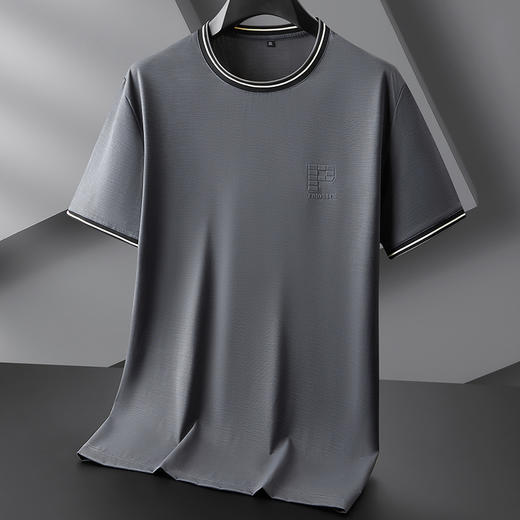 【冰丝】【DPF】大依优型大码短袖T恤圆领半袖冰丝弹力加肥加大上衣胖子时尚潮流男士 商品图1
