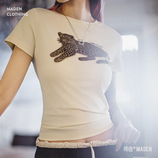 马登美式正肩插画短袖T恤白色复古高街内搭上衣个性感显瘦夏日女 商品图0