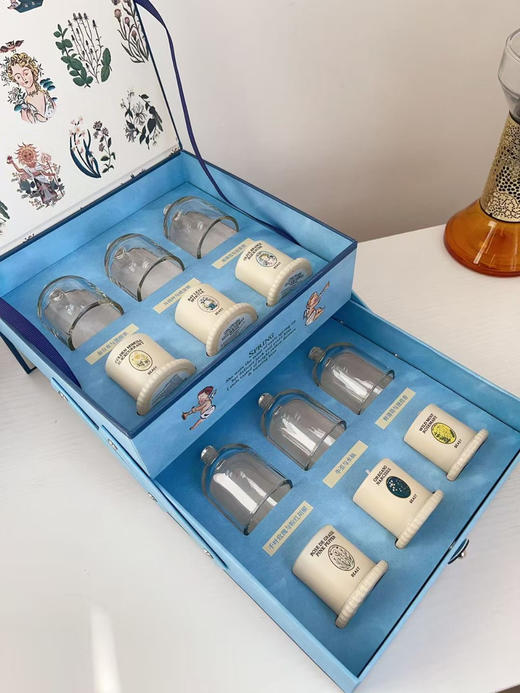 正品野兽派Mini钟罩香薰礼盒
它不仅仅是一个香薰，简直是氛围制造机本机！
家里的小确幸✨让幸福感满屋飘香～

一盒（内含6瓶），天猫498 商品图5