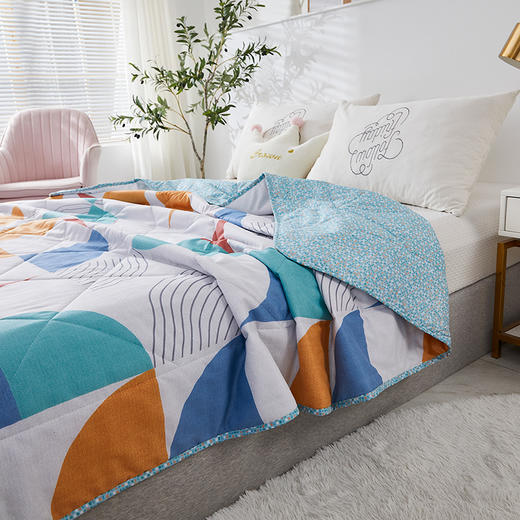 恒源祥 活力派涤棉夏被 200*230cm HYX178BZ 商品图4