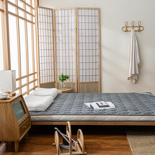 多喜爱 优享乳胶椰棕护脊床垫（(白/灰) 【泰国乳胶】【3E椰棕】【3D定型】【五层结构不塌陷】【脱糖工艺】【针织面料】双重体验呵护脊椎 商品图2