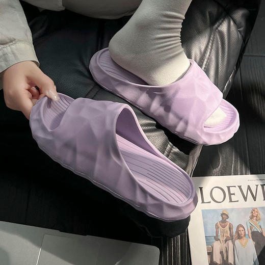 任意三双包邮❗可居家可外穿可浴室！『蚂蚁之恋情侣款拖鞋合集』一杯咖啡☕️的价格可以收到3双宝藏拖鞋！🔸EVA材质，轻便柔软舒适🔸一体成型工艺，耐穿又不易断裂👍强烈推荐的夏季居家福利款 商品图9