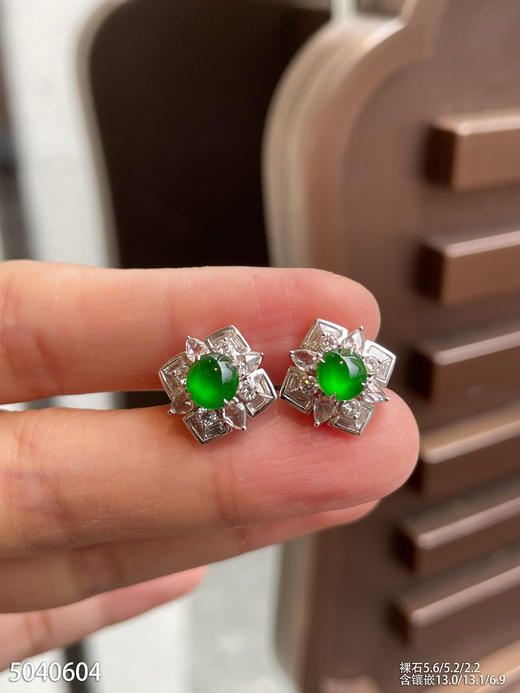 5040604，蛋面耳钉。具体价格微信咨询 商品图5