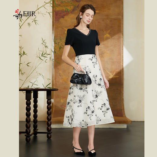 司歌v领短袖连衣裙刺绣显瘦拼接假两件A911006X 商品图4