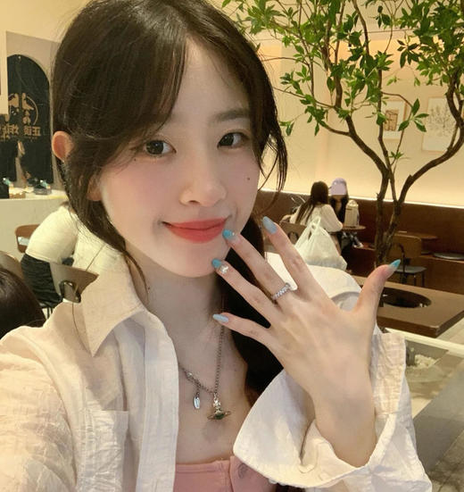 西太后薄荷绿项链U绝美立体土星项链，银色配薄荷绿珠（XTY） 商品图1