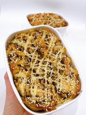 梅干菜肉全麦餐包