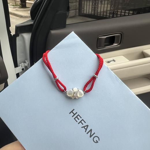 F207何方珠宝蝴蝶兰红绳手链万事都灵生日礼物 商品图2