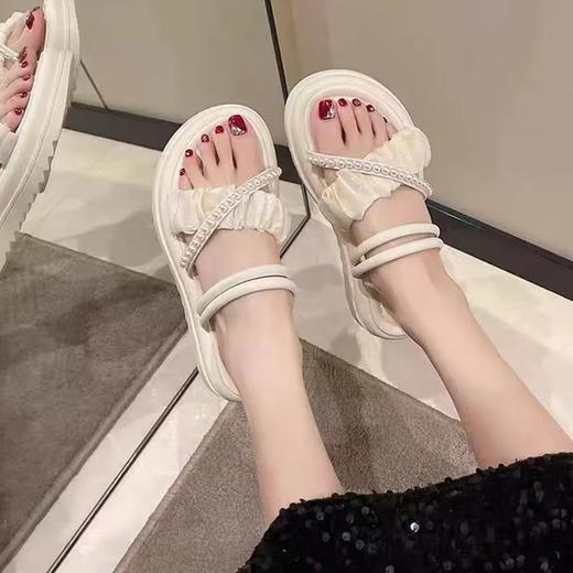 【超仙❗️珍珠双带凉拖鞋】超显气质，柔美气质，舒适细腻，亲肤不磨脚，半拖两穿松糕跟夏季外穿ins潮新款时尚仙女风配裙子厚底凉鞋 商品图1