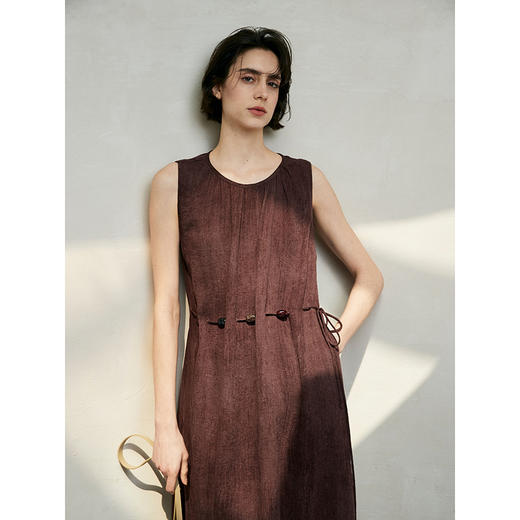 棉仓363616023-初棉肌理感鹅卵石连衣裙 原麻色预售5月28日发货 商品图1