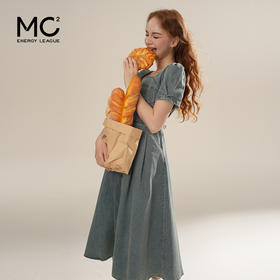 女装方领前门襟开扣复古牛仔连衣裙-5028Q5221010