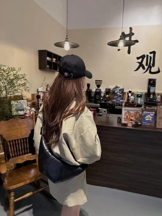 小众设计可颂包单肩包真皮牛角包斜挎包女法棍包真皮饺子包羊角包 商品图6