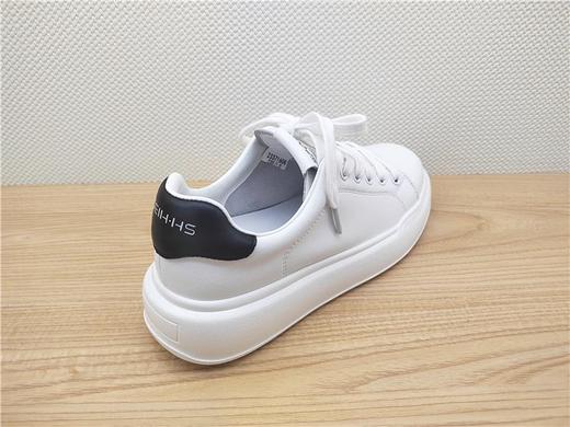 豪行秋冬新款23371608真皮运动休闲低跟女鞋单鞋皮鞋 商品图3