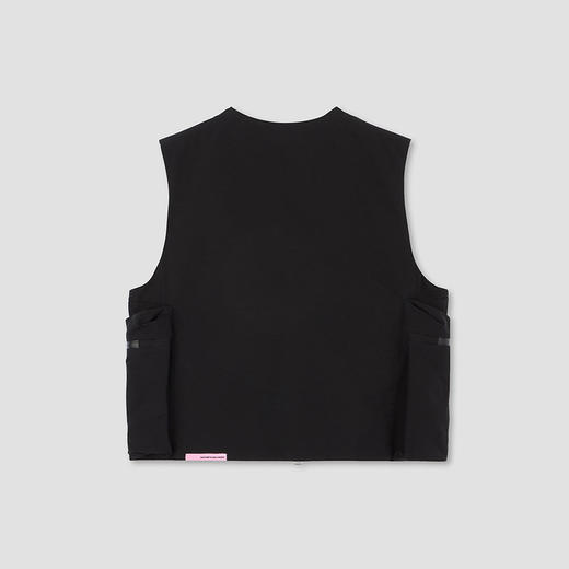 Goldwin x OAMC Vest 联名款军事风V领马甲 商品图3