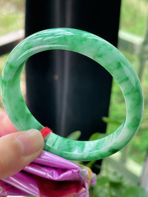 57正圈翡翠手镯 商品图1