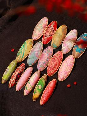 温小暖万达开业礼——手工宋锦发夹24815140 （到店领取）