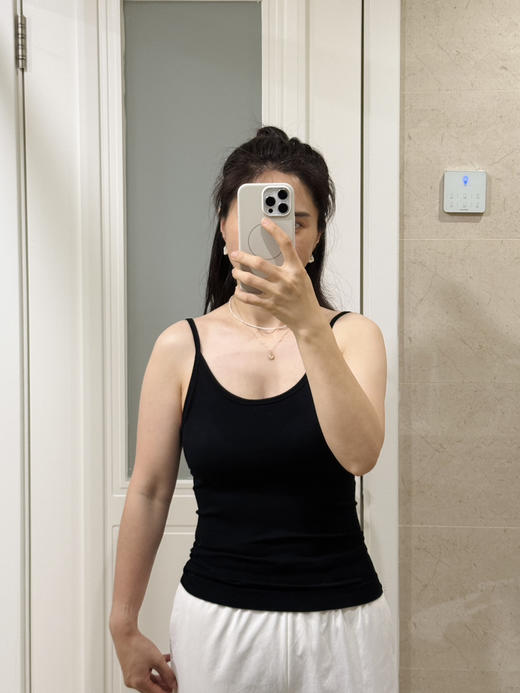 S8220 带胸垫｜蚕丝柔软型养护吊带一体式吊带背心 商品图2