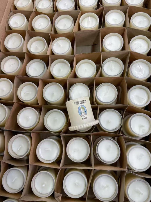 正品野兽派Mini钟罩香薰礼盒
它不仅仅是一个香薰，简直是氛围制造机本机！
家里的小确幸✨让幸福感满屋飘香～

一盒（内含6瓶），天猫498 商品图13