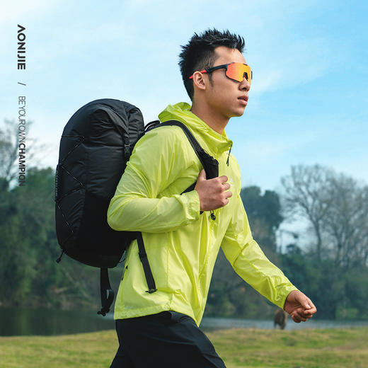 奥尼捷户外运动皮肤风衣男士防风防泼水防晒运动衣透气轻量化便捷收纳FM5225 商品图1