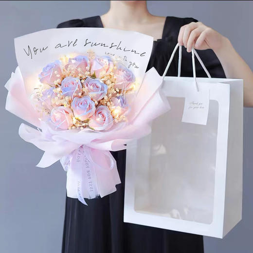 【满天星香皂花束礼袋套装】母亲节碎冰蓝玫瑰香皂花满天星花束表白送男女朋友生日纪念日礼物。ry 商品图1