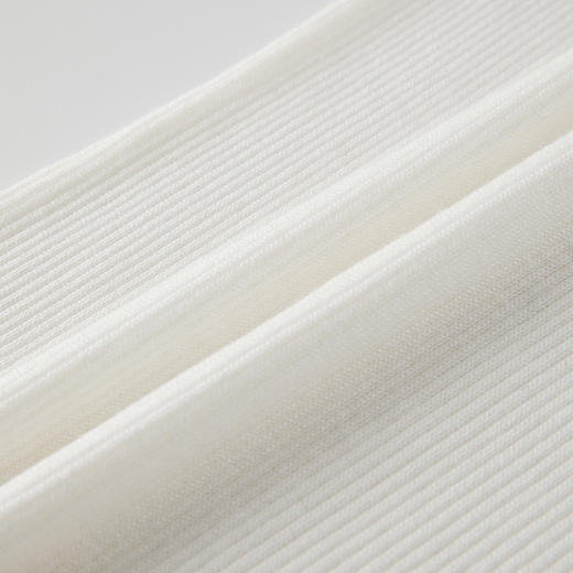 ROMI STUDIO【luxy系列】心头爱短袖针织上衣 内搭要配浅色 ME060 商品图8