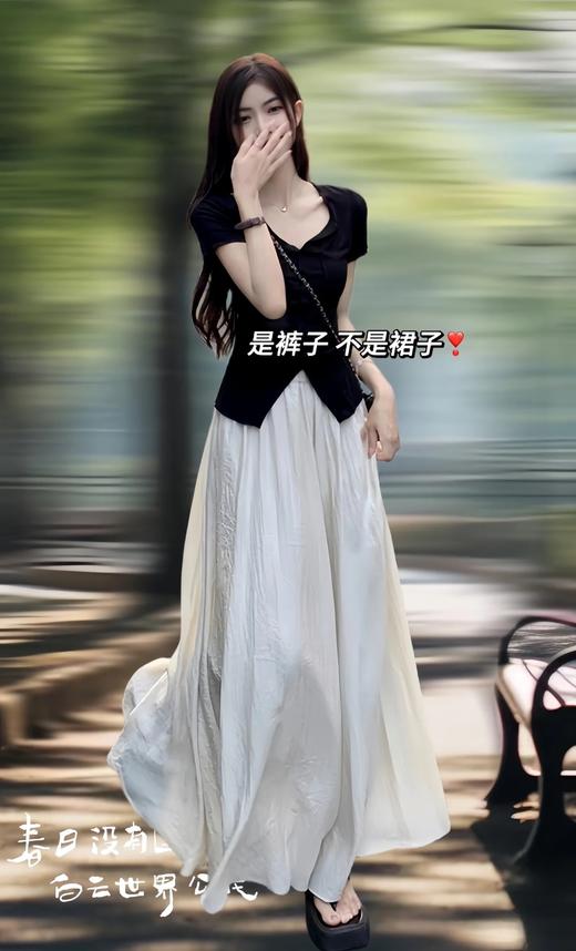 送8元退货运费【花样年华山本裤裙】不能错过的神仙裙裤来啦 来自中国风的浪漫 会呼吸的裤子!自带凉感，行走的小空调~看起来是裙子，其实内有乾坤，里面是环绕式的裤腿~ 商品图1