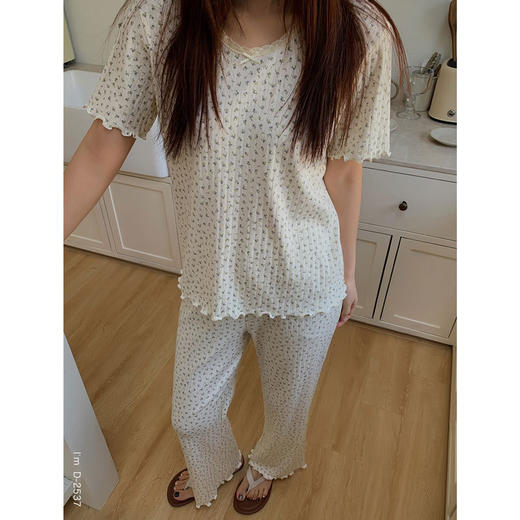 浪漫碎花~BM风春夏新款碎花美宅衣 全棉针织螺纹民短袖长裤休闲两件套睡衣女 商品图1