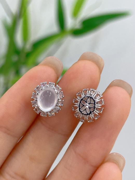 蛋面翡翠耳钉 商品图2