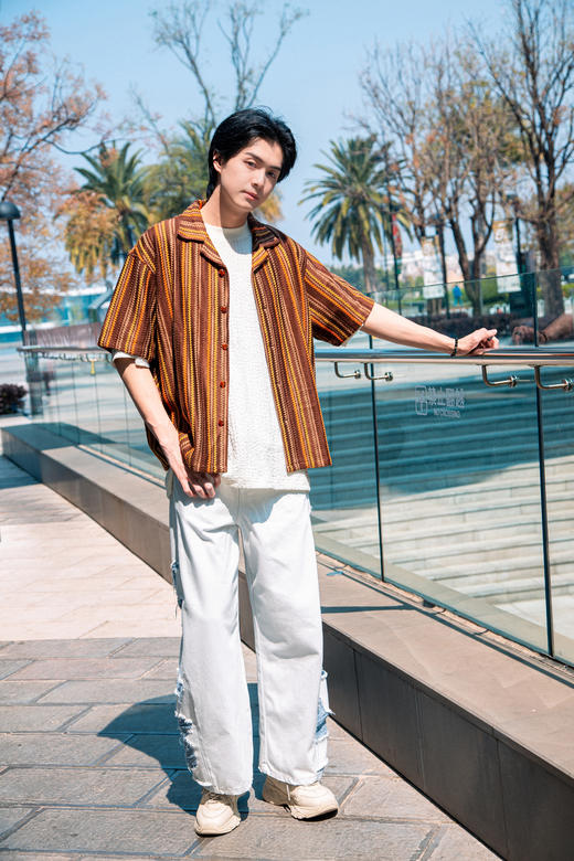 S522822233条纹针织短袖衬衫 商品图3